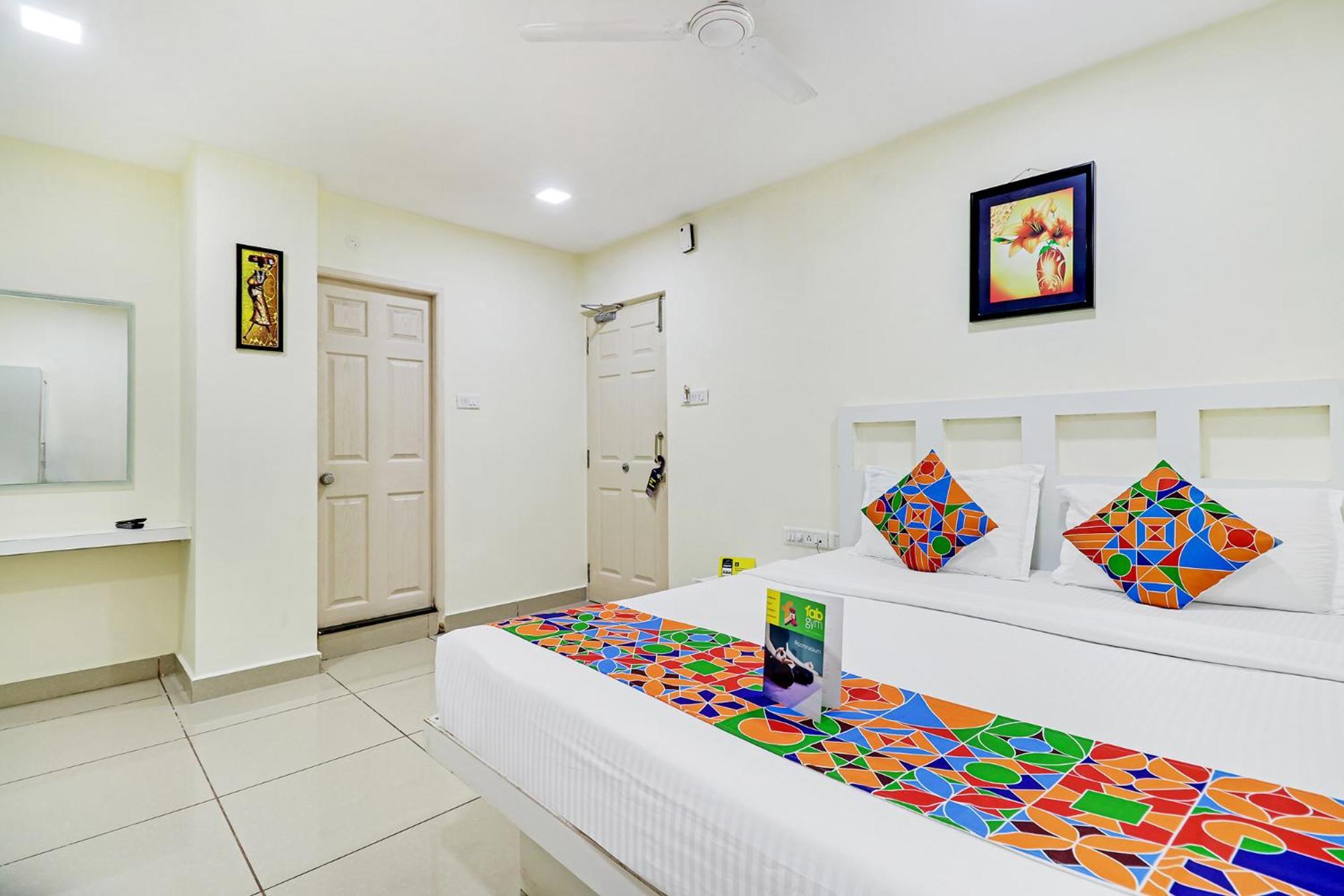 होटल Fabhotel Colors Service Apartment - Nr Mrc Nagar Chennai